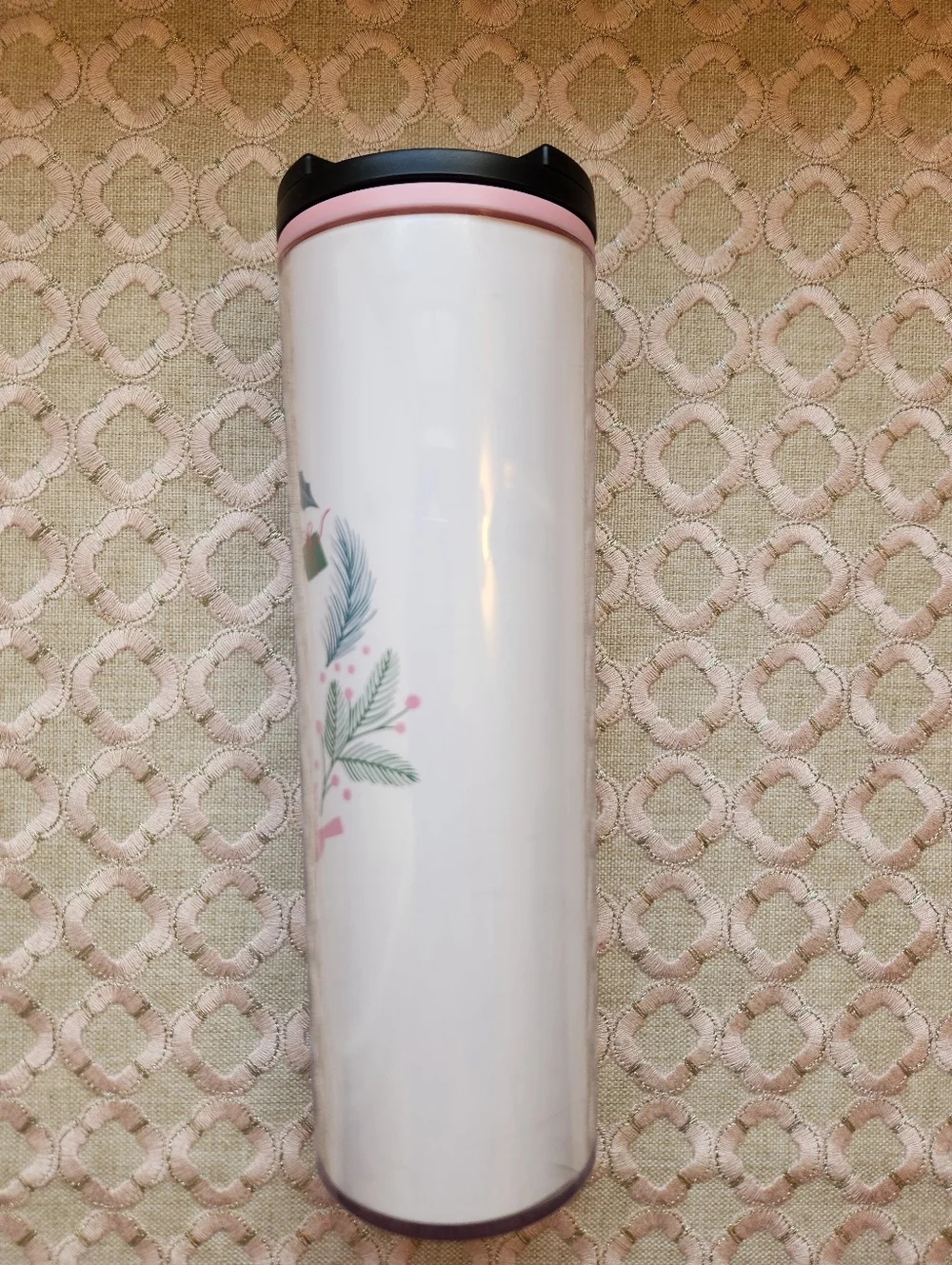 Starbucks 16 Oz 2018 Wreath and Doves Plastic Christmas Tumbler, NWT